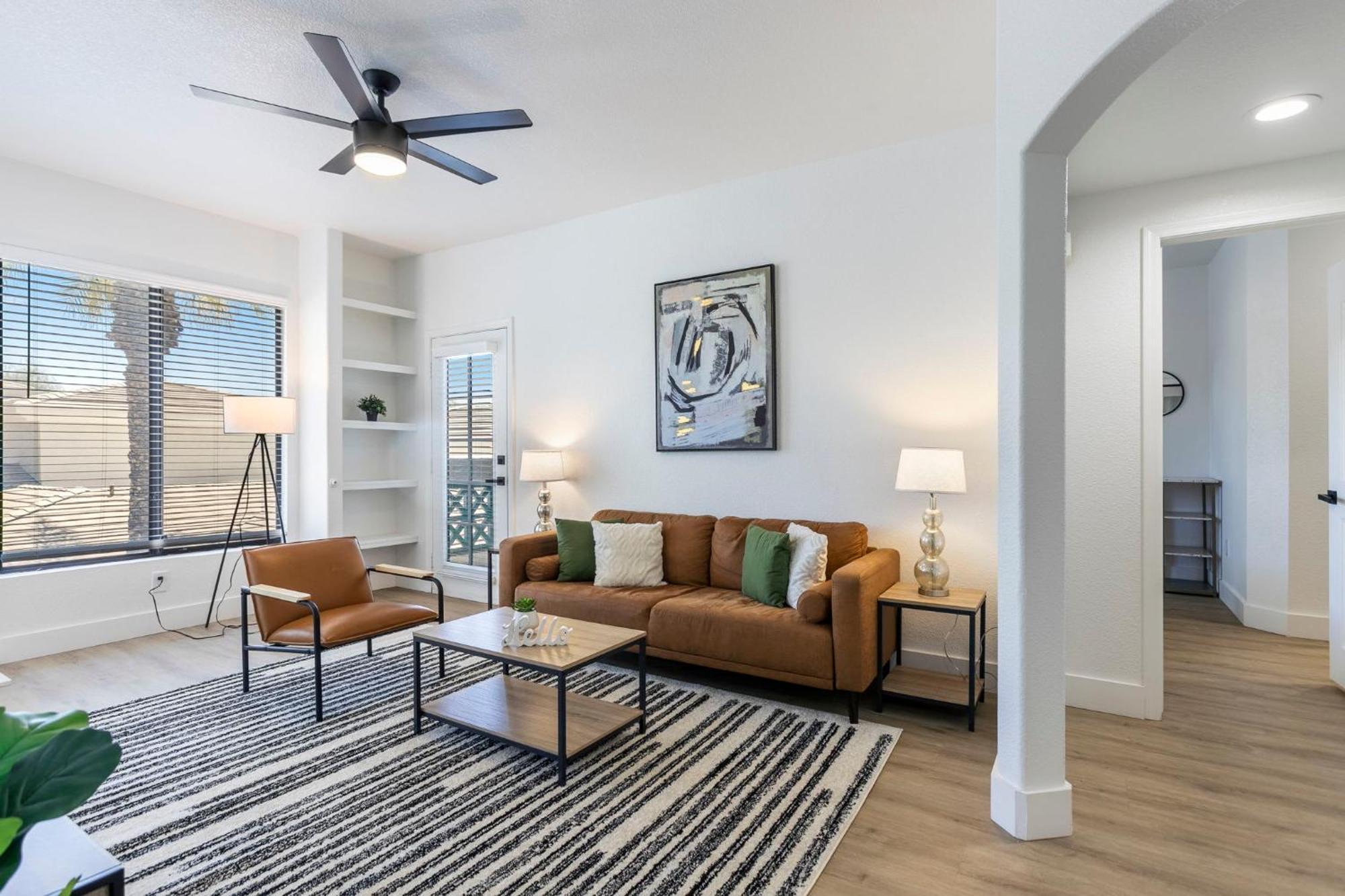 2br Cozysuites At Kierland Commons With Pool #08 Apartment Scottsdale